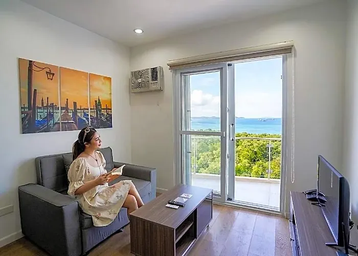 Mangrove Residences Mactan Hotel 3*