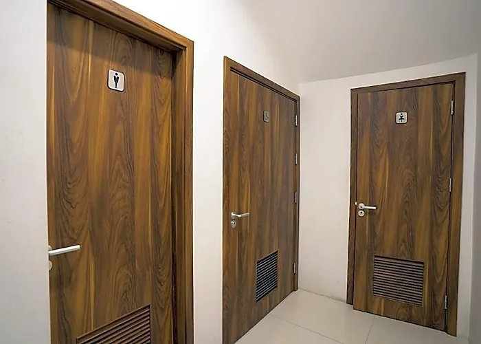 Hotel Mangrove Residences Mactan 3*
