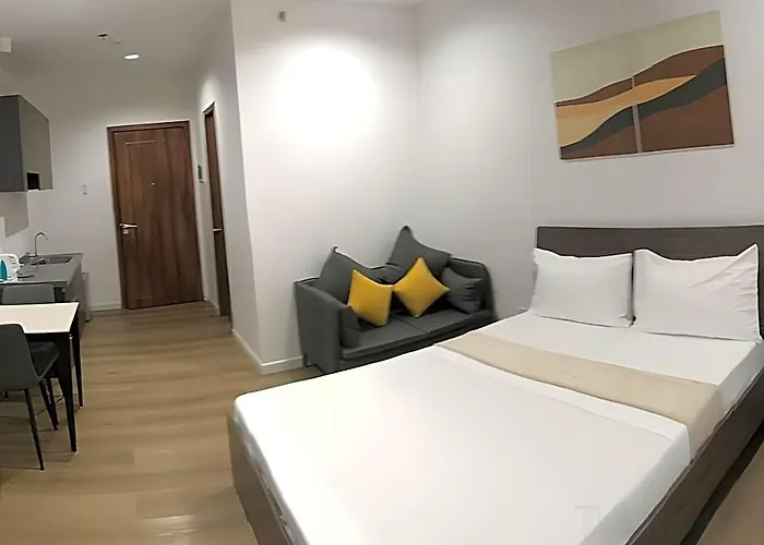 Hotel Mangrove Residences Mactan 3*