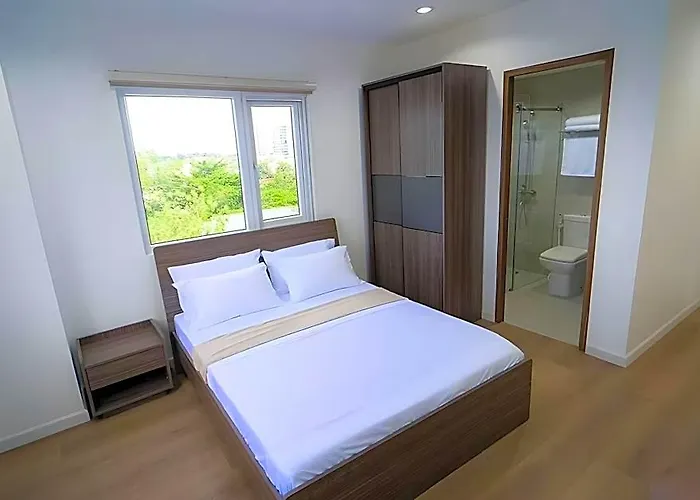 Hotel Mangrove Residences Mactan Cebu